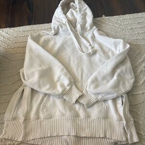 American Eagle Outfitters Cream Pullover Hoodie